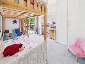 Photo 17- click for photo gallery